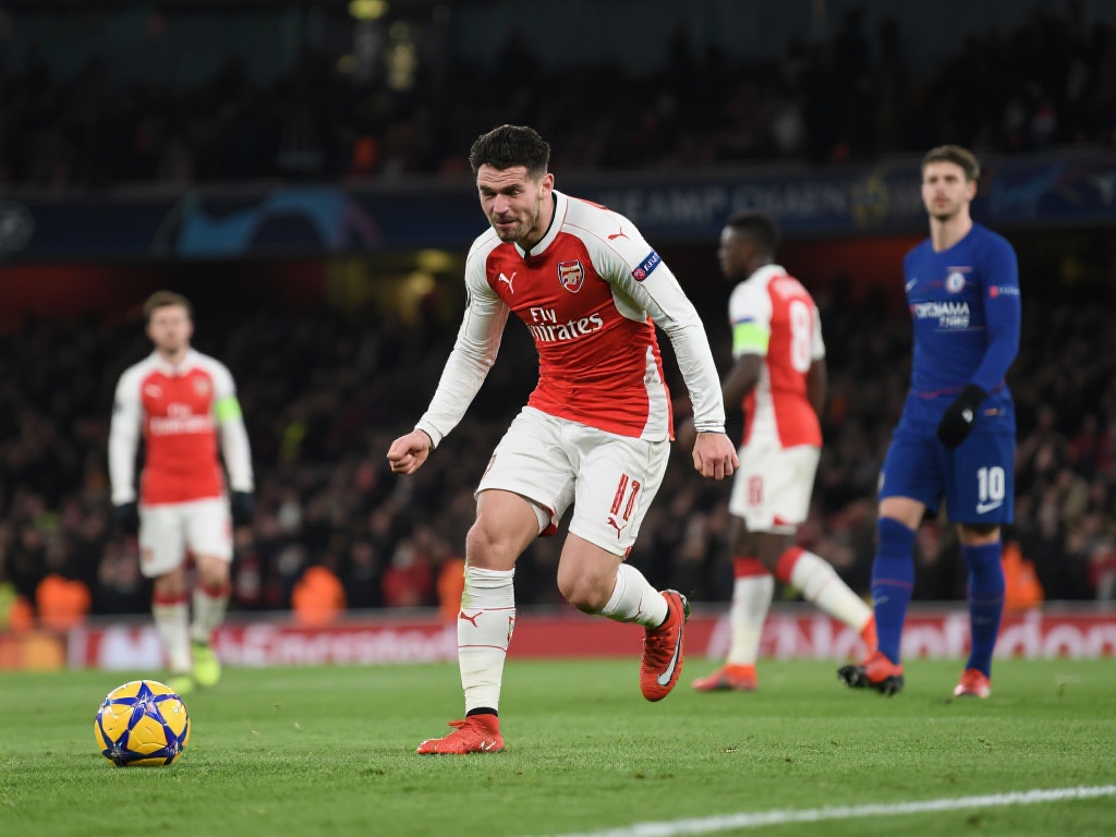 三人引援往 三人引援往